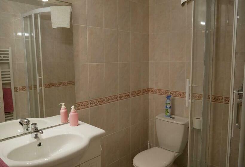 مبيت وإفطار Chambres D Hôtes Kerioret Izella