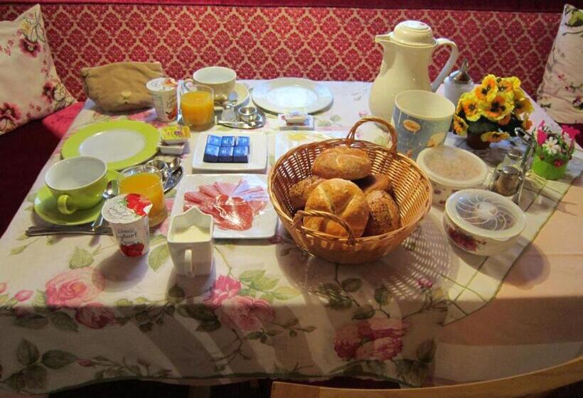 مبيت وإفطار Haus Jochum