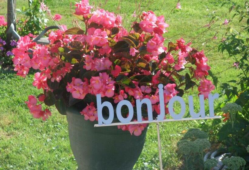 住宿加早餐  La Maison Du L.a.c