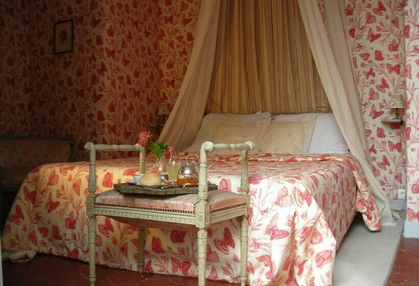 مبيت وإفطار La Marronniere