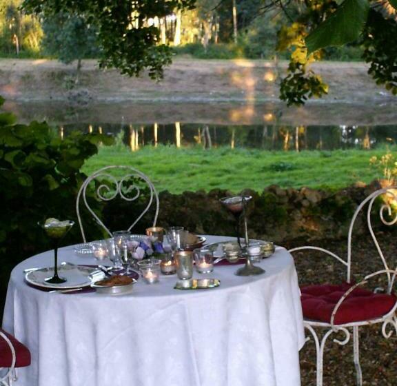 مبيت وإفطار La Marronniere