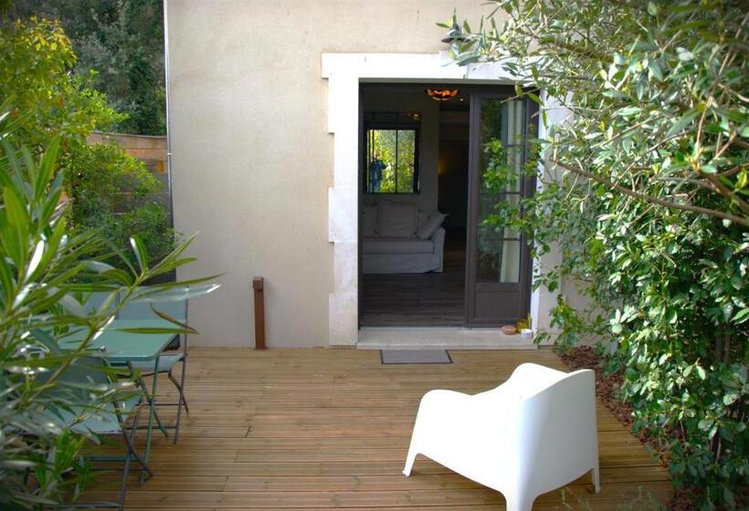تختخواب و صبحانه La Villa Dupont D Avignon