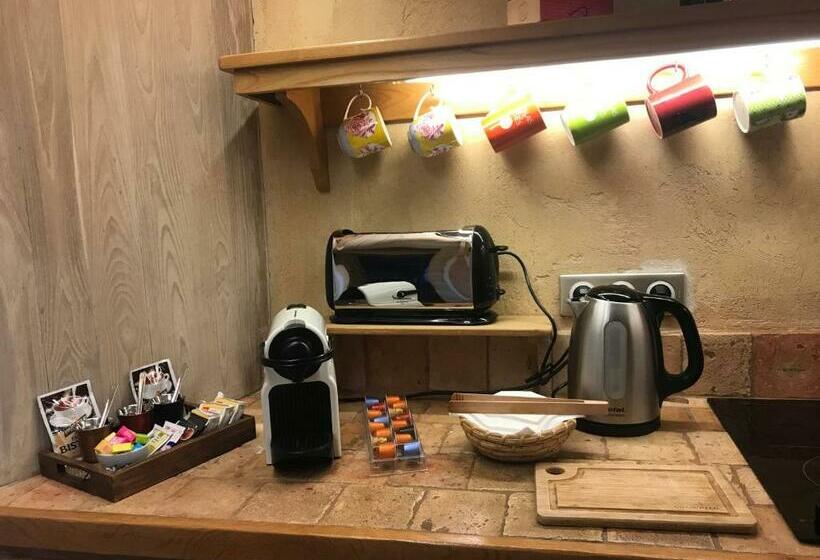 민박 Logis Saint Flaceau