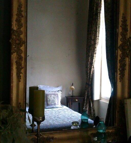 مبيت وإفطار Manoir Larcouillet