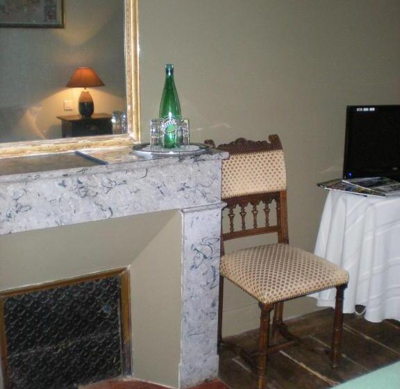 مبيت وإفطار Manoir Larcouillet