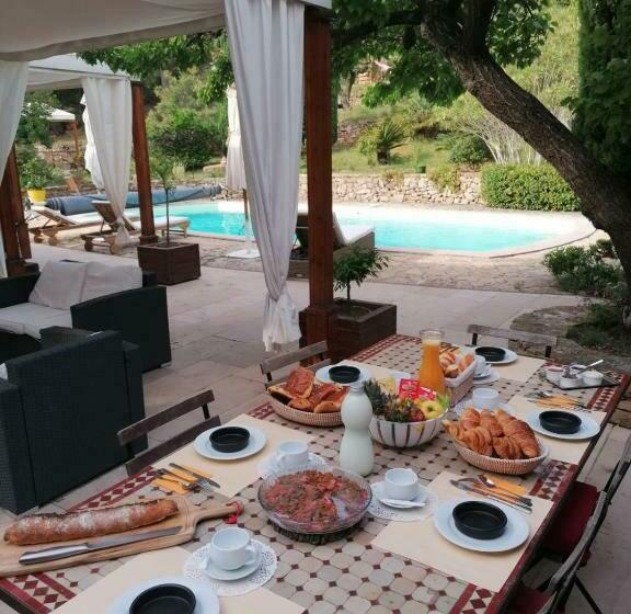 住宿加早餐 Mas Lei Bancau