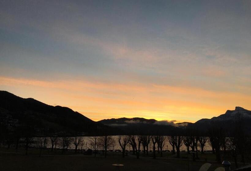 تختخواب و صبحانه Pension Klimesch