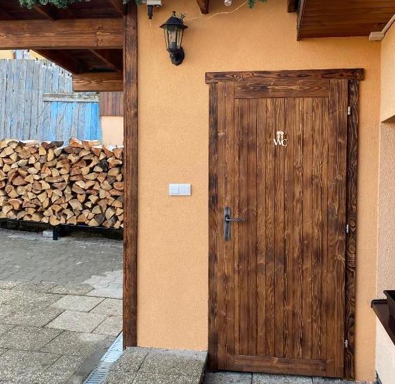 住宿加早餐  Penzión Vila Petra Bed&breakfast