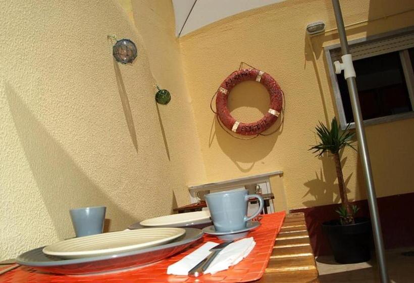 Bed and Breakfast Swordfish Eco House Peniche