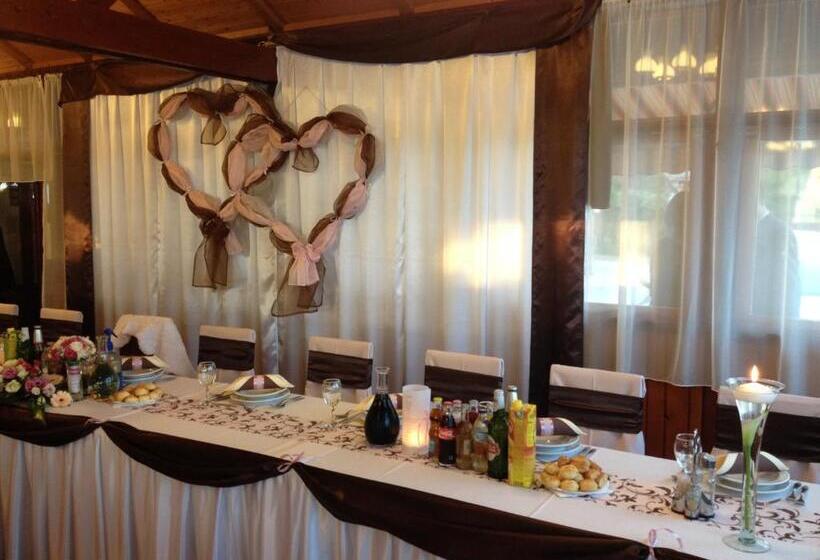 住宿加早餐  Vándor Vigadó