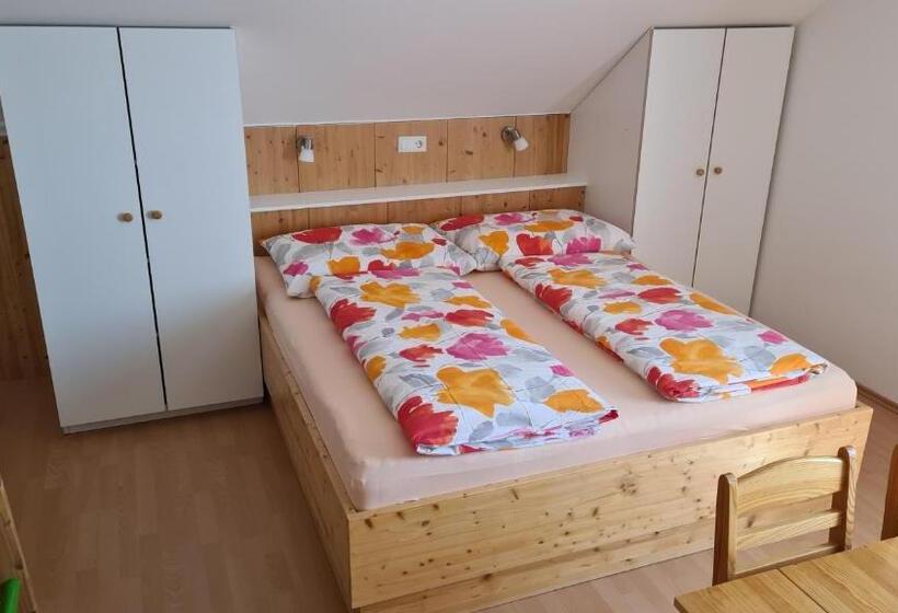 Frühstückspension Täuber