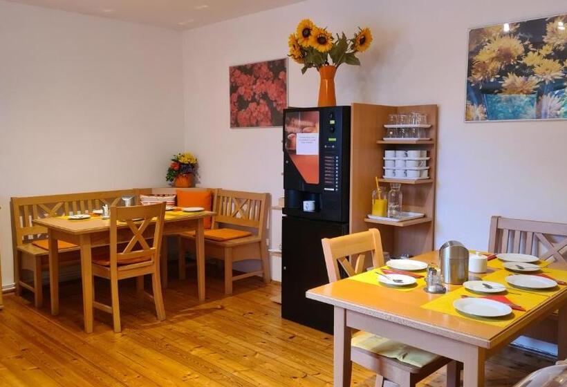 Frühstückspension Täuber