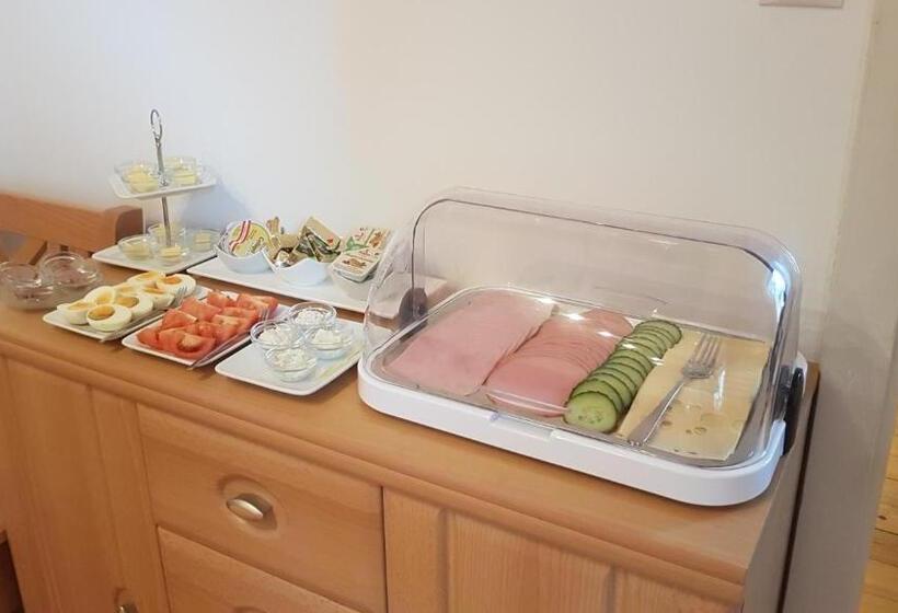 Frühstückspension Täuber