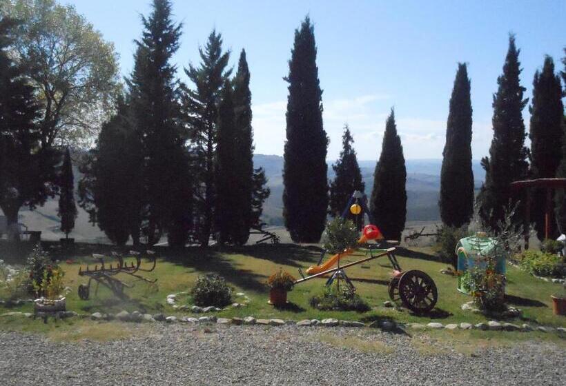 فندق Agriturismo Collomici