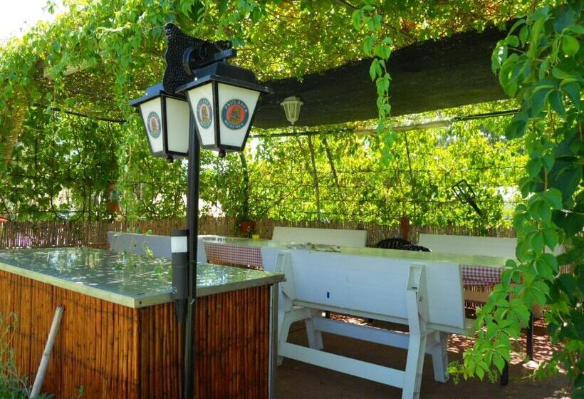 בית מלון כפרי Agriturismo Monte Majore