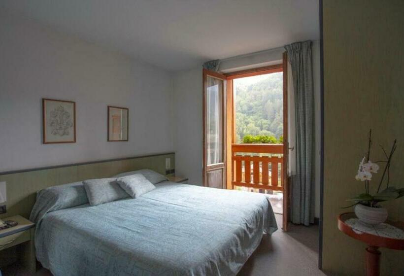 בית מלון כפרי Moizi