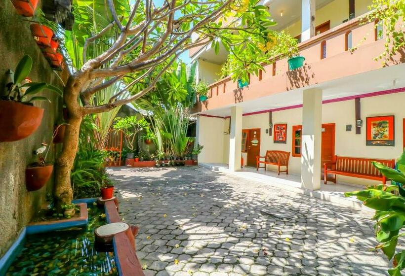 Отель Rumahku Bali Executive