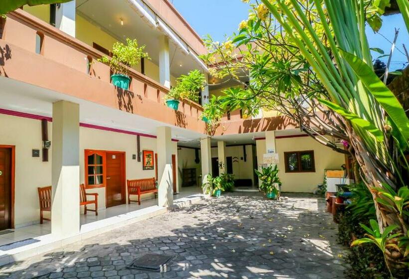 Отель Rumahku Bali Executive