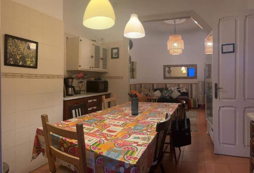 Peniche Hostel