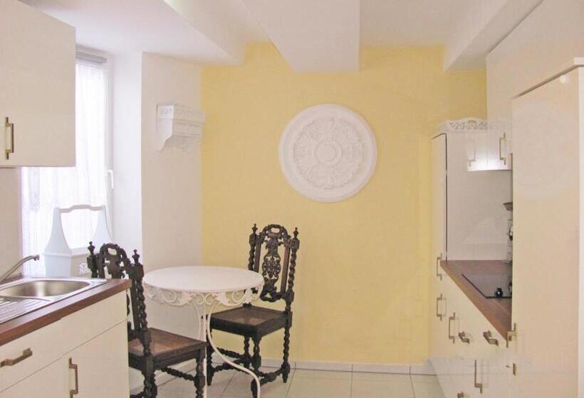 Пансион Apartment Storchenfärbe