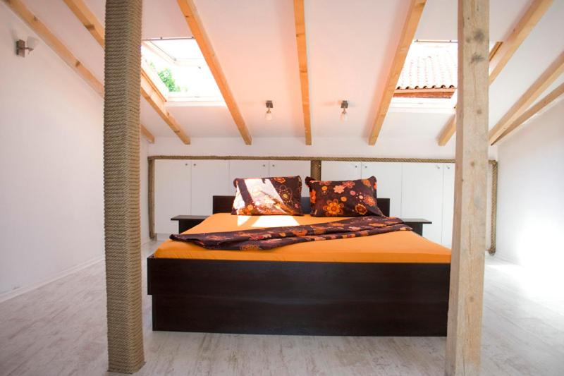 Пансион Deep Blue Guest House