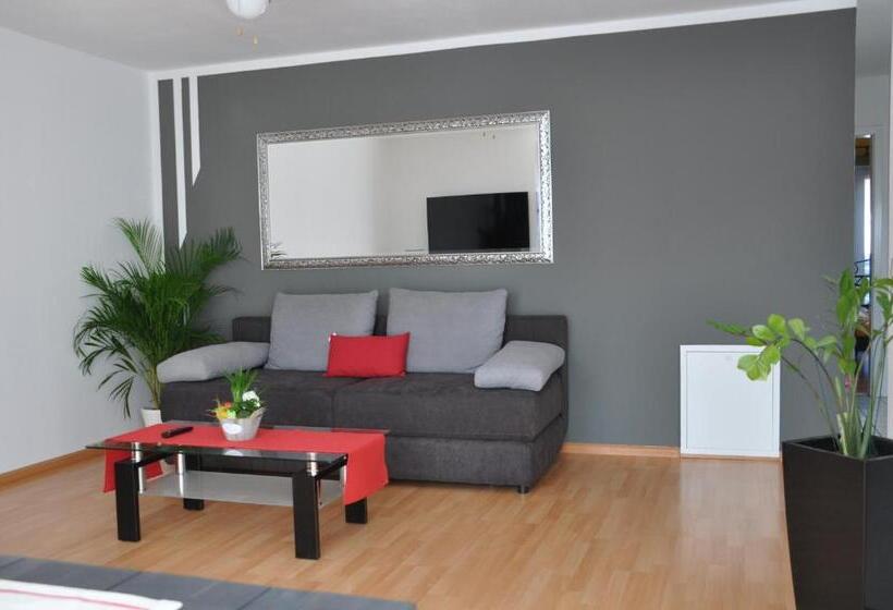 بنسيون Double Two Lodge