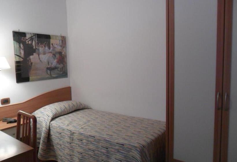 بنسيون Il Rustico