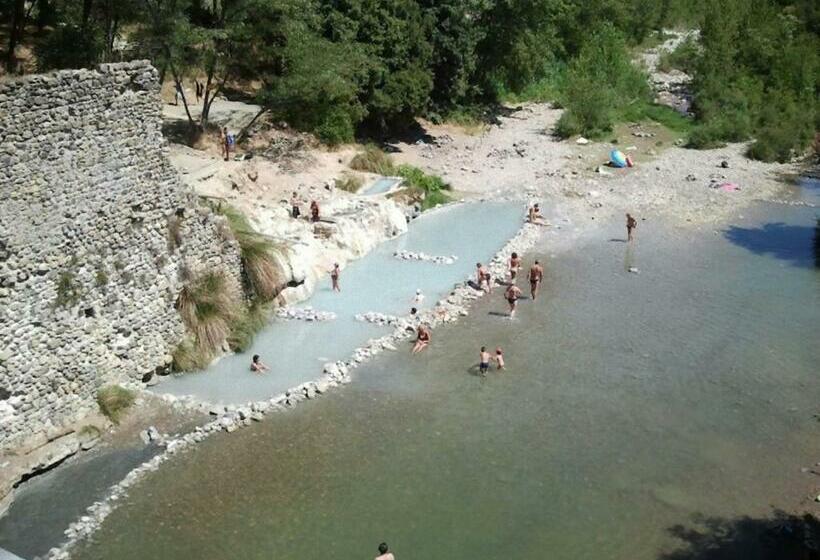 פנסיון Isola Delle Api