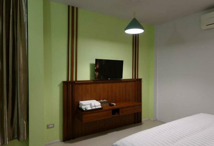 Пансион Kanlaya Place