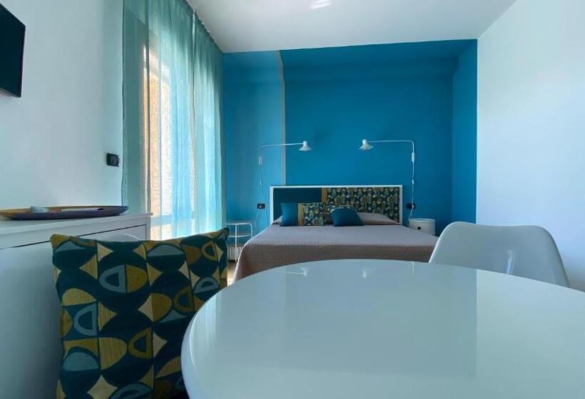 פנסיון La Tortorella Room & Apartment