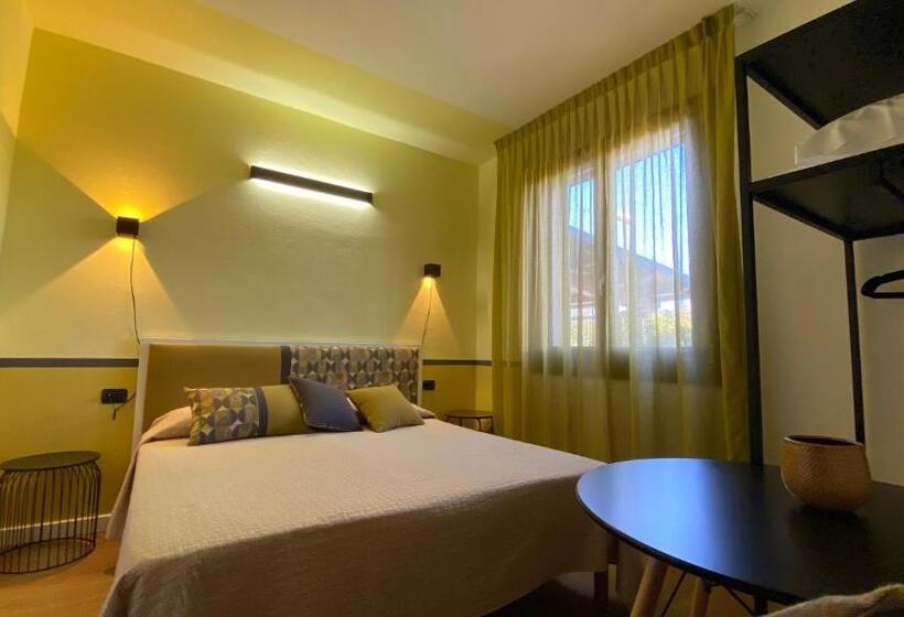 פנסיון La Tortorella Room & Apartment