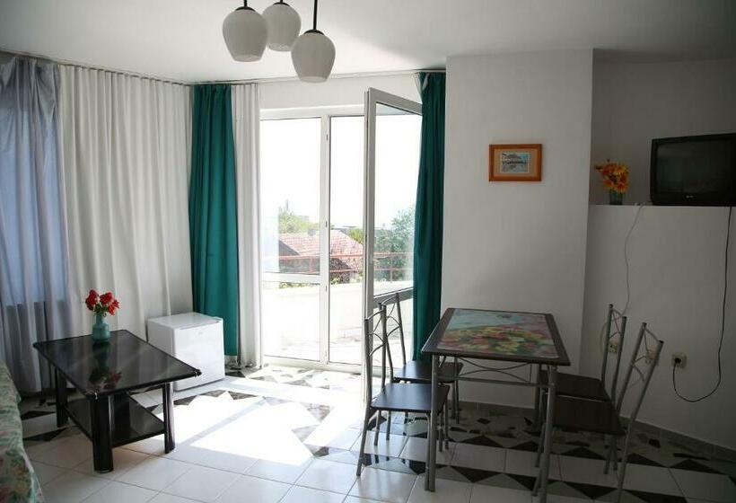 펜션 Popov Guest House