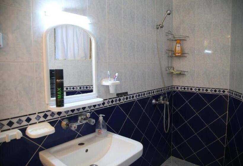 펜션 Popov Guest House