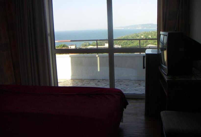 펜션 Popov Guest House