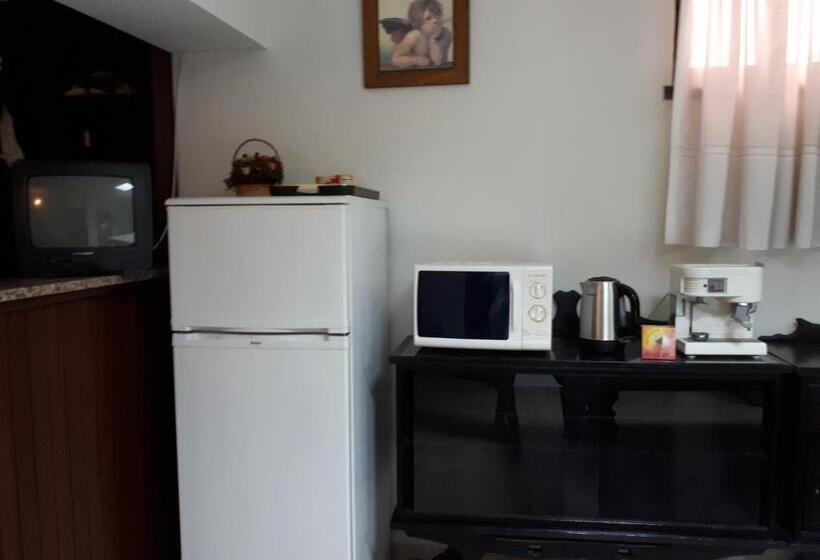 膳宿费 Residencial Coroa D Ouro