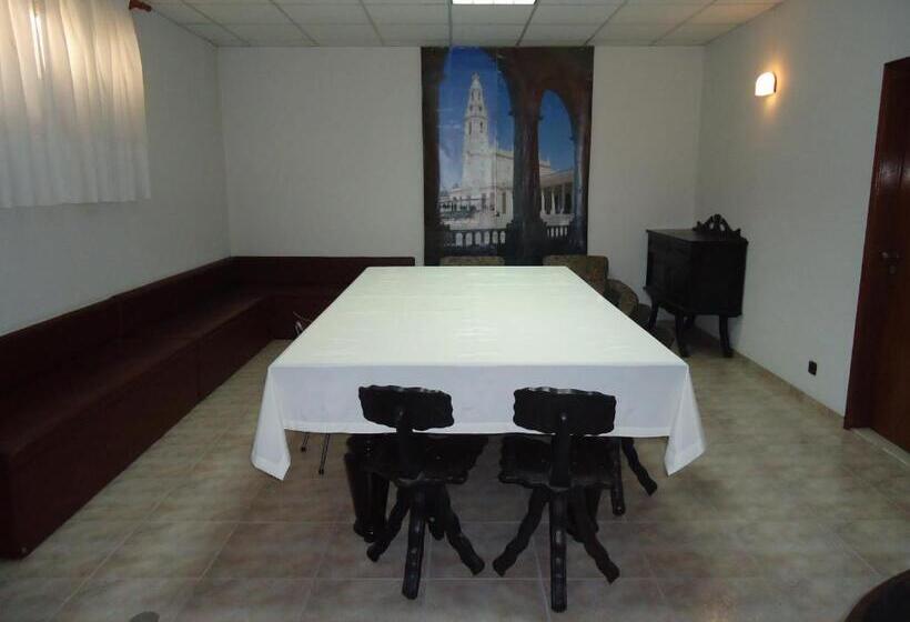 膳宿费 Residencial Coroa D Ouro