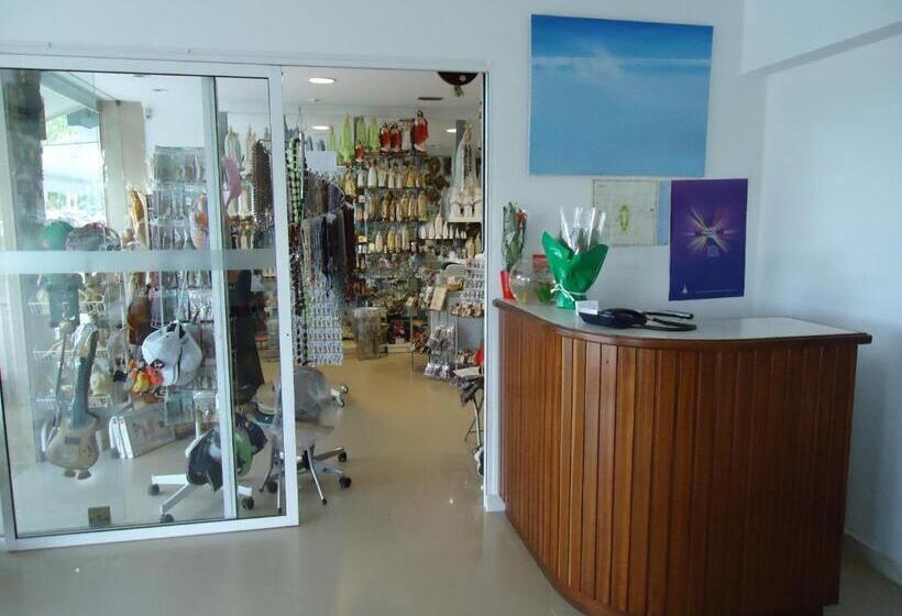 膳宿费 Residencial Coroa D Ouro