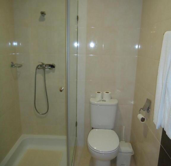 膳宿费 Residencial Coroa D Ouro