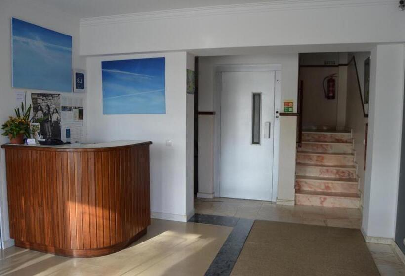 膳宿费 Residencial Coroa D Ouro