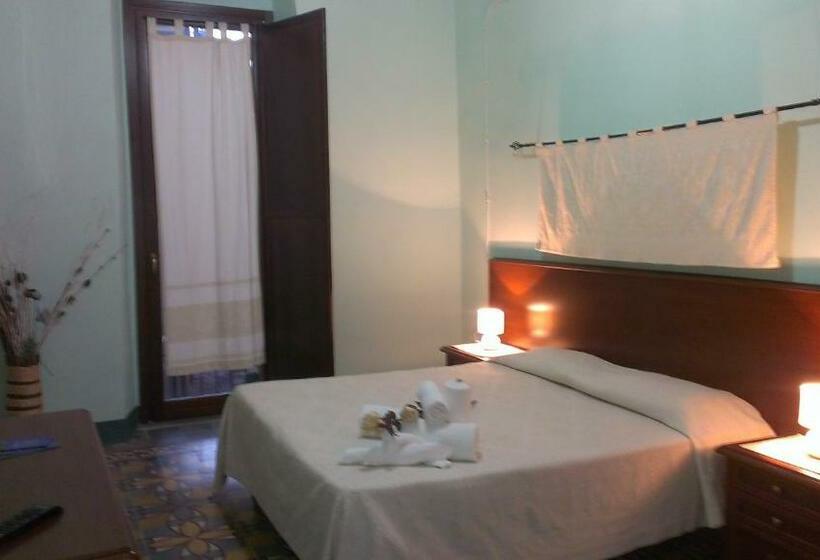 פנסיון Sa Domo De Alene