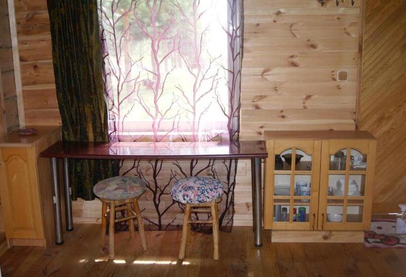 پانسیون Traku Horizontai