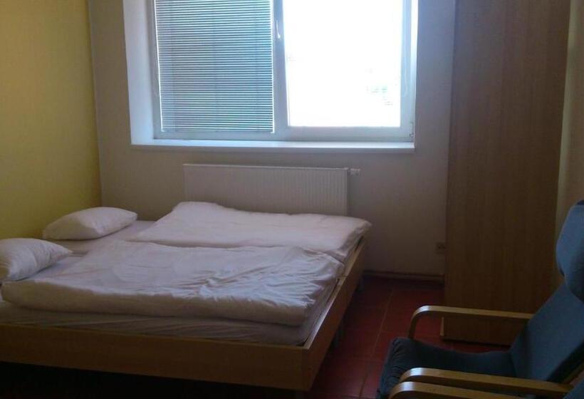 펜션 Ubytovací Areál Rouchovany