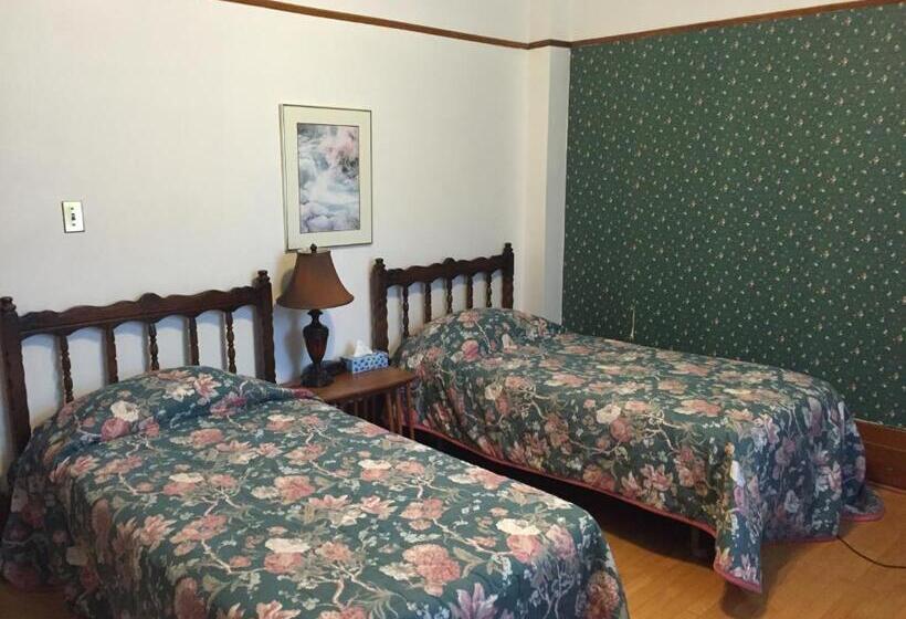 旅馆 Le Petit Château Montebello B&b