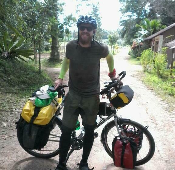 旅馆 Suan Bang Bon Guest House