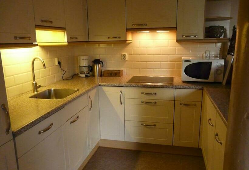 住宿加早餐 De Galeriet Giethoorn