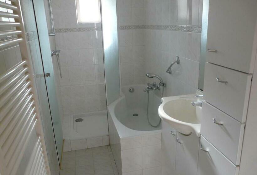 住宿加早餐 De Galeriet Giethoorn