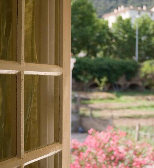 住宿加早餐 A L Ombre Du Clocher