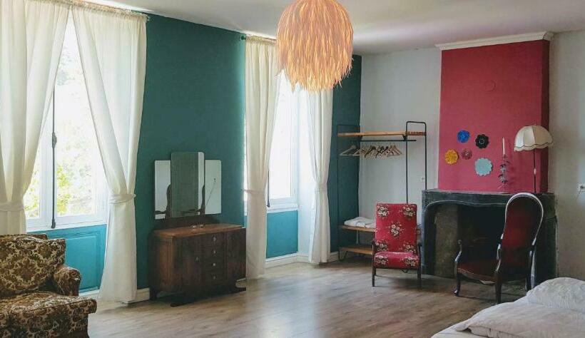 צימר Chateau Melay