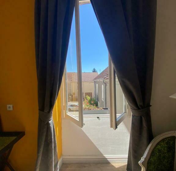 צימר Chateau Melay