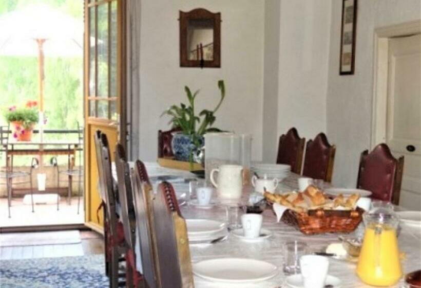 住宿加早餐  Chez Providence Chambres Et Table D Hôtes